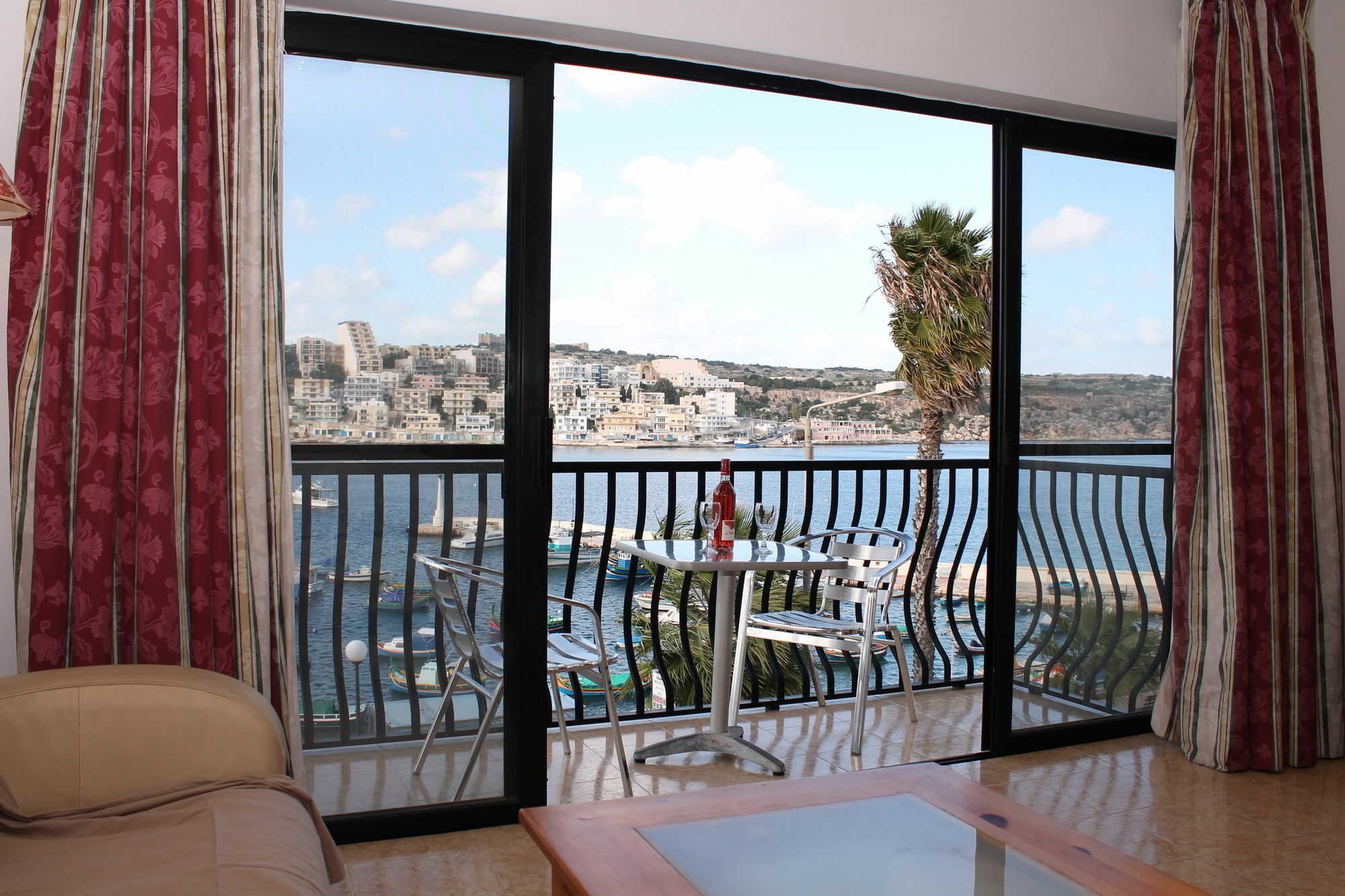 Harbour Lights Seafront 2 Bedroom Apartments With Panoramic Sea Views - By Getawaysmalta St. Paul's Bay Dış mekan fotoğraf